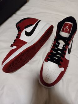 Jordan 1 Retro DS "Chicago" 2020