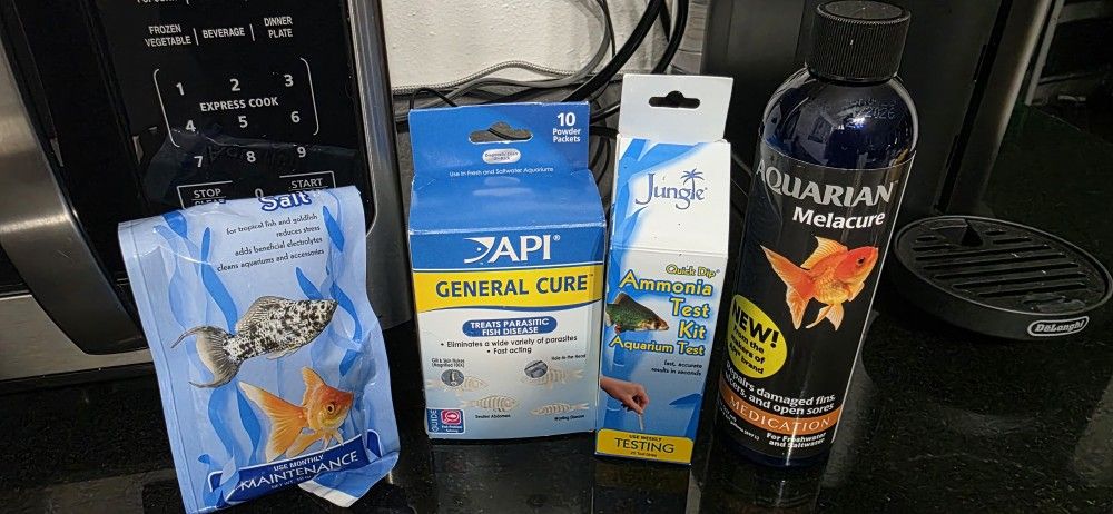 Aquarium care and fish food
