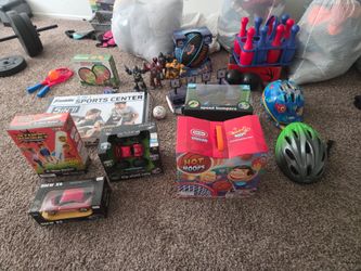 Toys/Boardgames .50 - $5