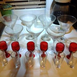 Beautiful Set Of Quality Glassware, Shots And  Martinis 