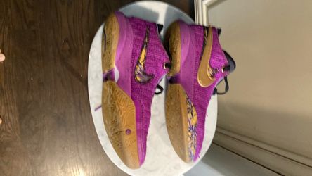 Nike Basketball Sneakers (pink Dimond LeBrons)
