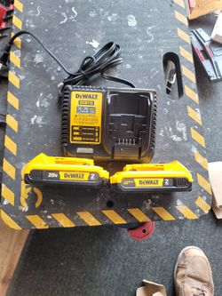 Dewalt 20amp Batteries And Charger