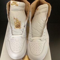  Jordan 1 Retro High OG (metallic Gold)women’s