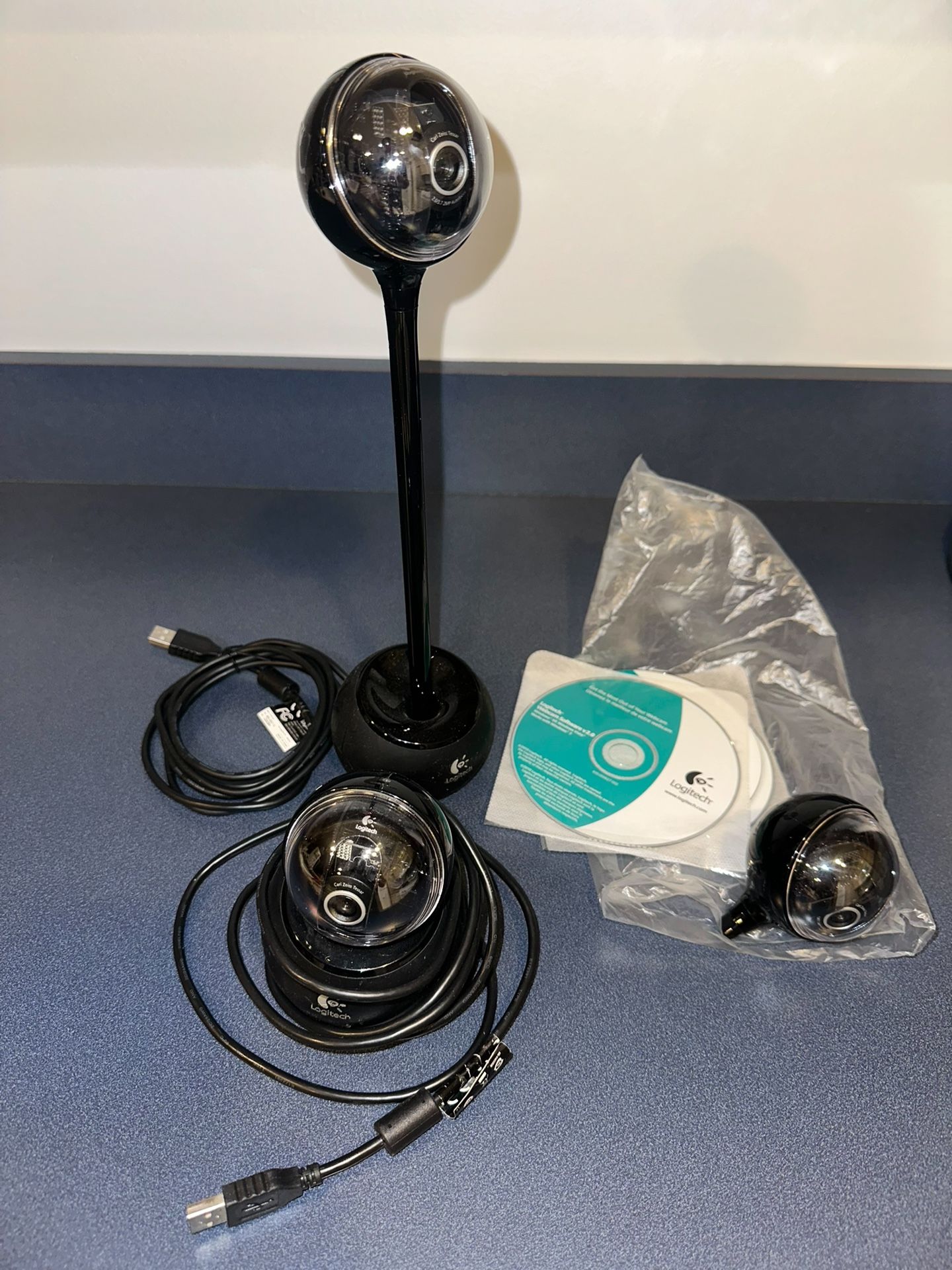 3x Logitech QuickCam Orbit AF motorized webcam