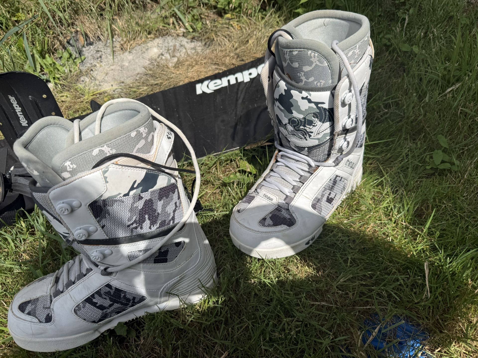 Snowboard With boots
