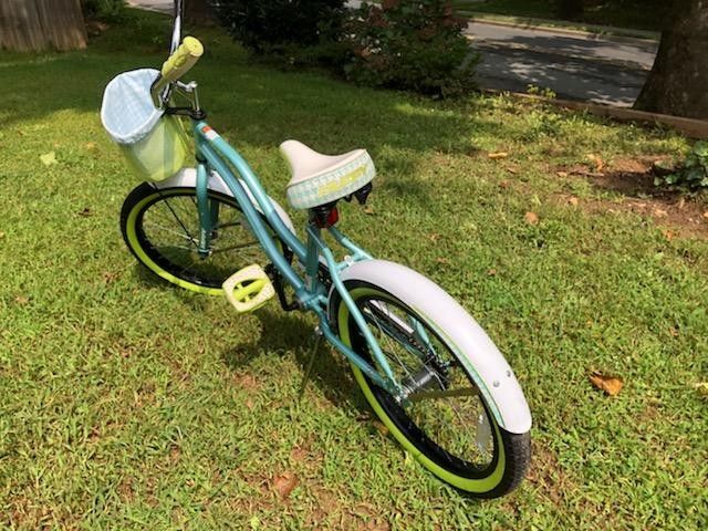 Huffy 20" Girl bike