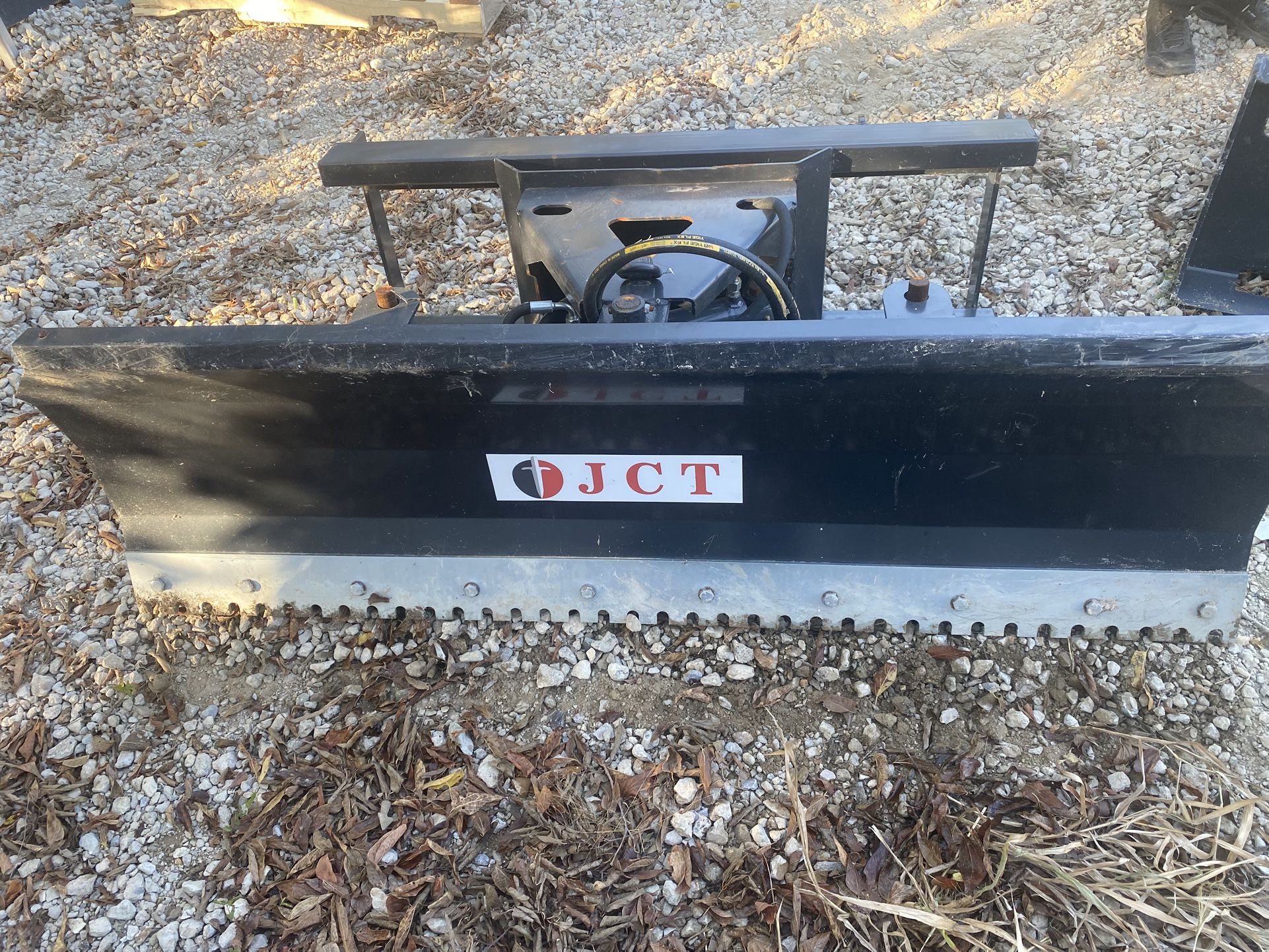 NEW 72” JCT Skid Steer Hydraulic Dozer Angle Blade Plow 6ft fits Cat, Bobcat, Case