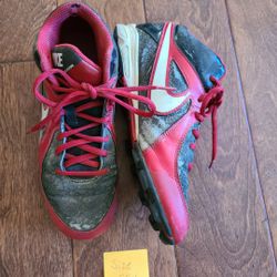 Youth 5.5 Baseball Cleats