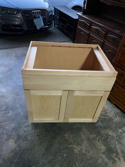 SINK BASE CABINET