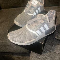 Gray Adidas 9.5 Men 