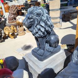 CEMENT LION STATUE   ( 2' FOOT TALL) 