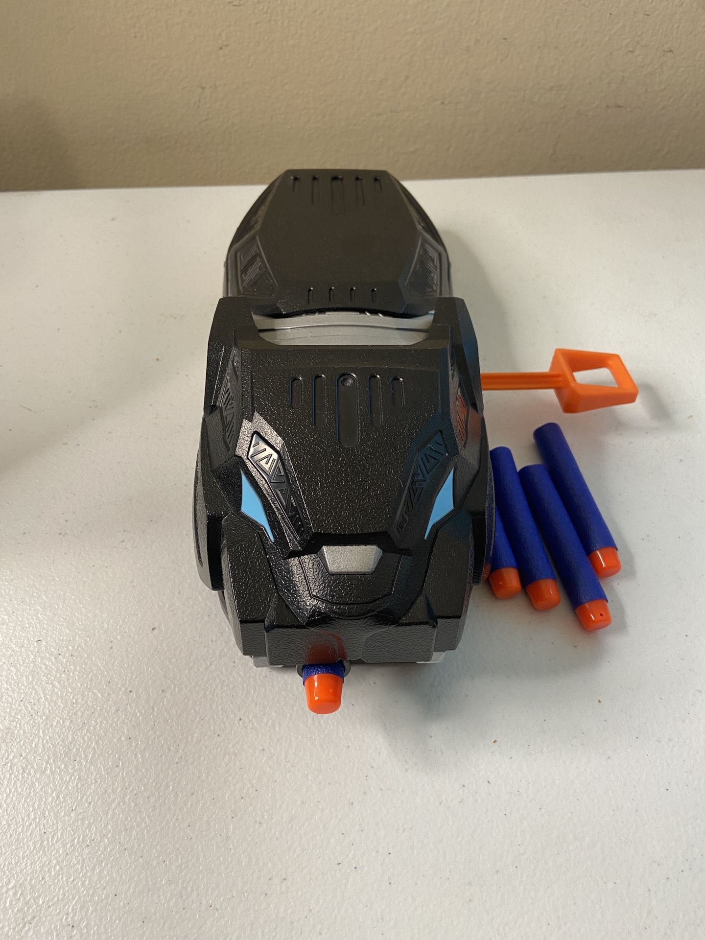 Marvel Black Panther Nerf Vibranium Strike Gauntlet