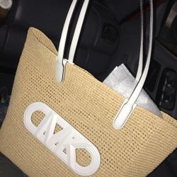 MK Purse 