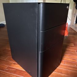 Devaise 3-Drawer File Cabine