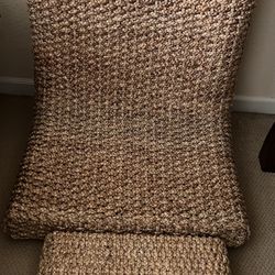 Beautiful Woven Meditation Chair And table
