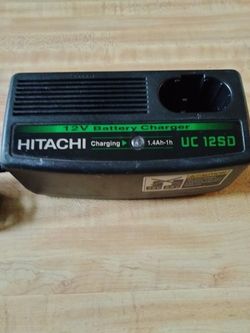 Hitachi UC1250 12V  Battery Charger