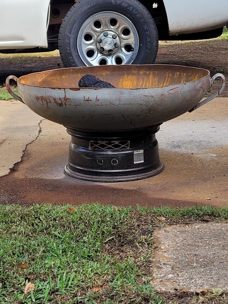 30" Fire Pit