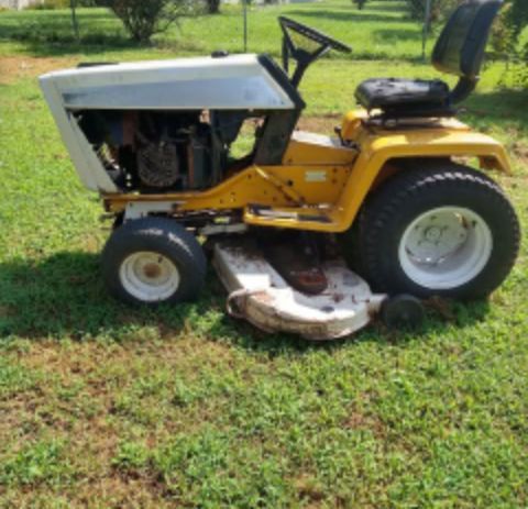 Cub Cadet Riding Mower 