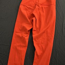 Lululemon Size 6 Leggings 