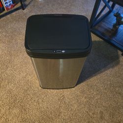 Trash Can