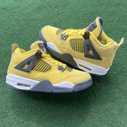 Size 6y - Air Jordan 4 Retro GS Lightning