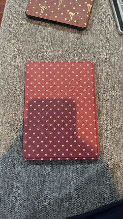 casely Kindle case. 6.8 inch paperwhite