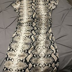 Form Fitting Bodycon Dress