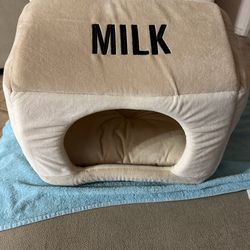 Cat house