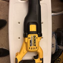 DEWALT RECIPROCATING SAW