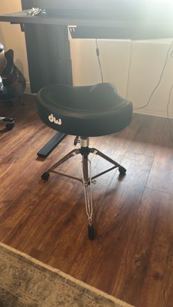 DW drummers stool