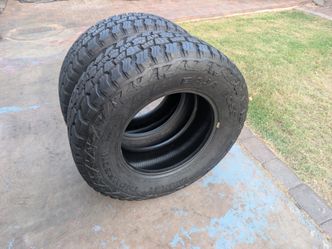 2) 265/70/17 mickey Thompson at tires