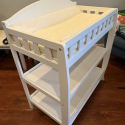 Delta Infant Changing Table