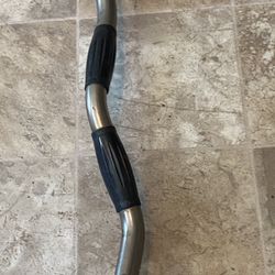 Hampton Bulldog Olympic Curl Bar