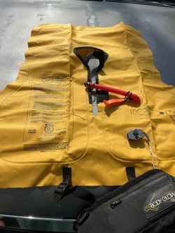 Pfd / Life Jacket