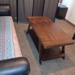 Ashley Furniture Coffee Table 