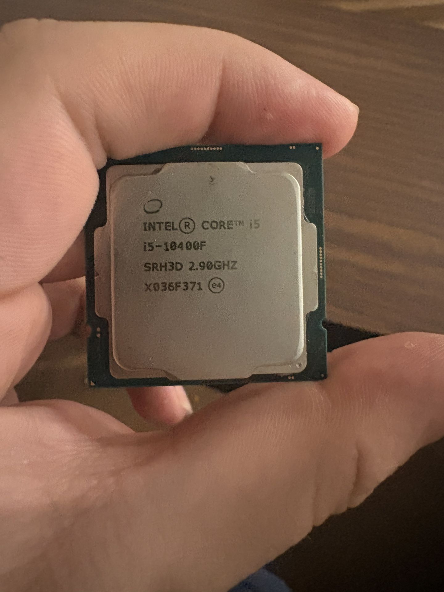 Intel Core i5-10400F Processor