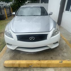 G37 Coupe Headlights