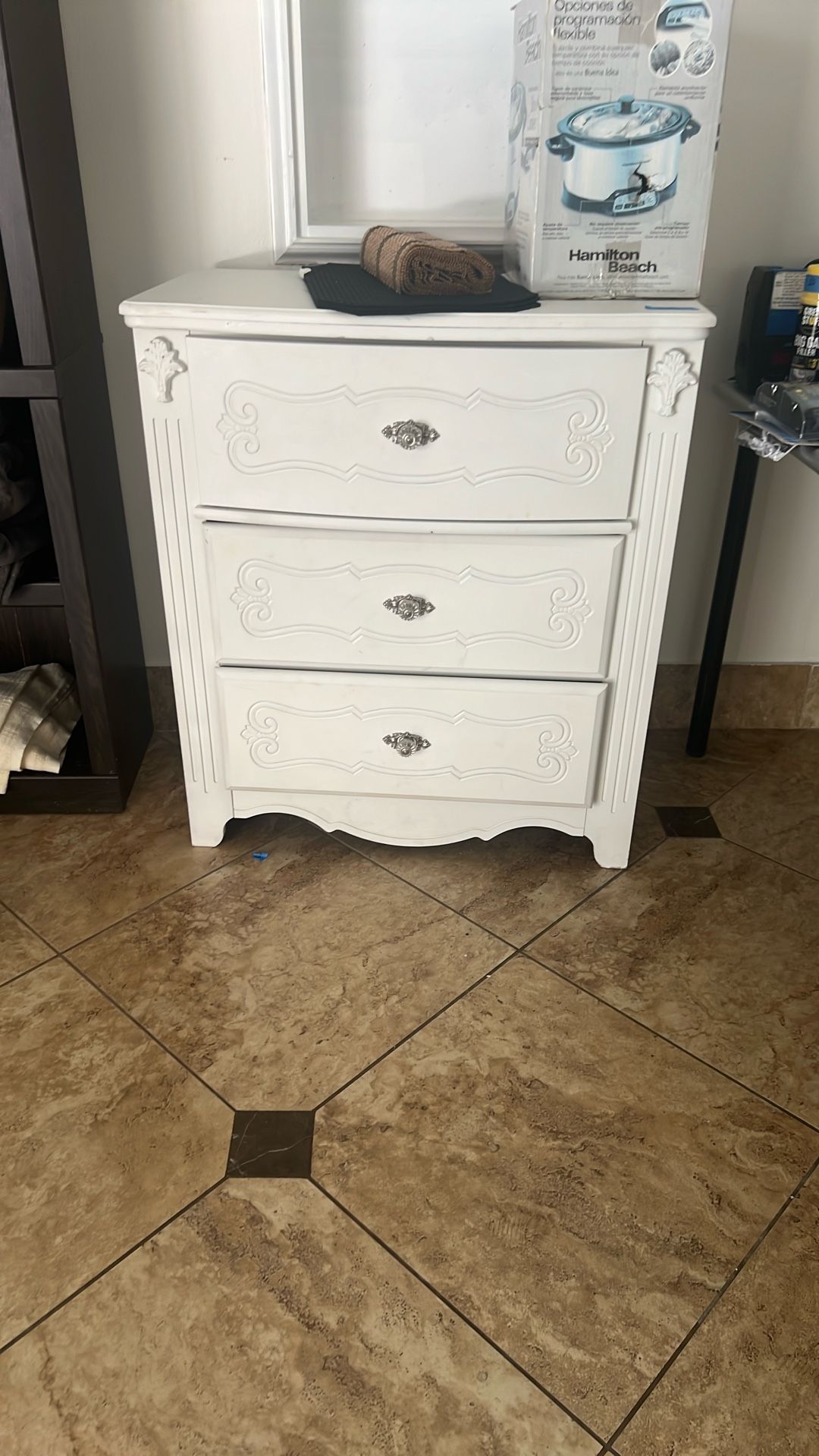 Dresser