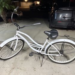 Beach cruiser freedom cycles