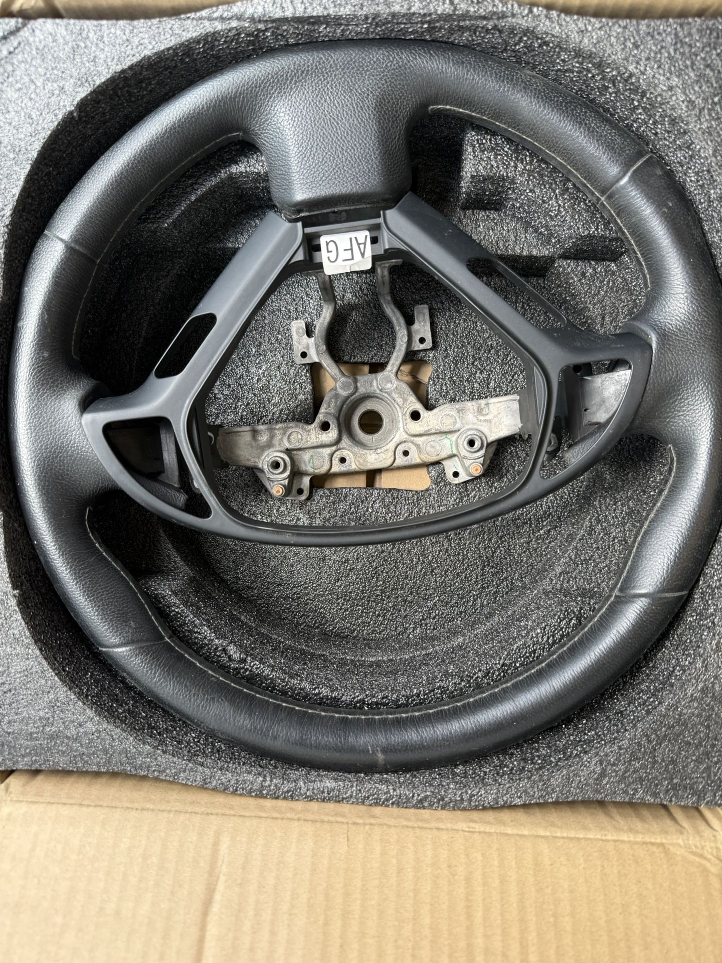 Infiniti G37 Oem Steering Wheel W/ Trim