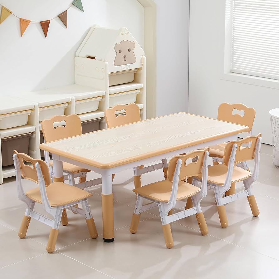 kids table and 6 chair set Light Used For 1 To 4 Yrs Old 