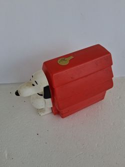 AVON SNOOPY BOTTLE