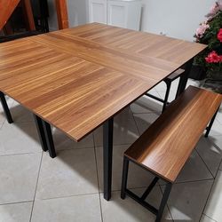 Dining Tables with Bench Seating