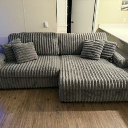 2 Piece Sectional