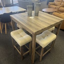 Dining Table With 4 Stools