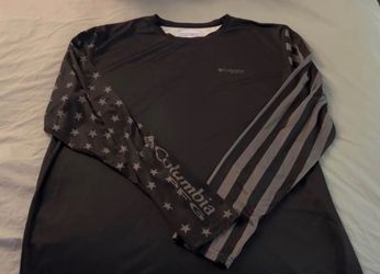Columbia dry fit shirt