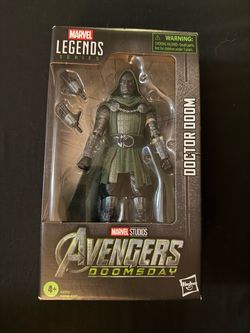 Dr doom marvel legends