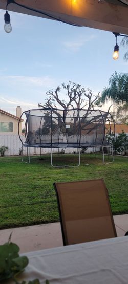 Trampoline