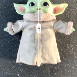 Baby Yoda 