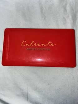 Caliente Artist Eyeshadow Palette 